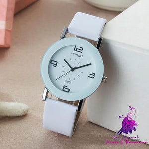 Simple White Quartz Couple’s Watch