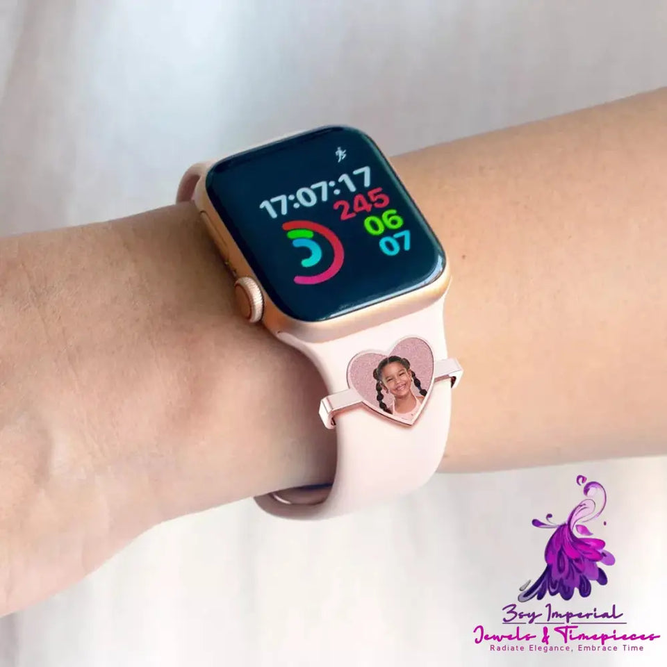 Smart Watch with Decorative Buckle