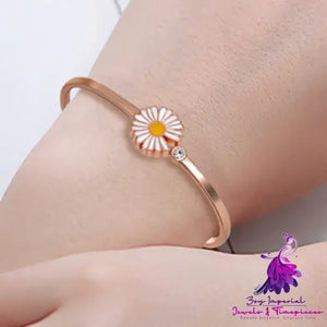 Adjustable Chrysanthemum Bracelet