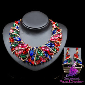 Exaggerated African Bride Necklace