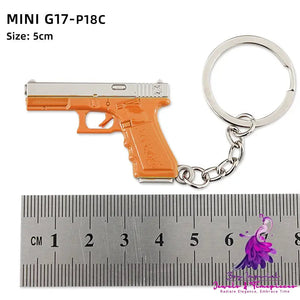 Alloy P92 Model G17 Sand Eagle Left Wheel Keychain