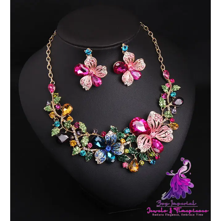 Luxury Flower Crystal Clavicle Set