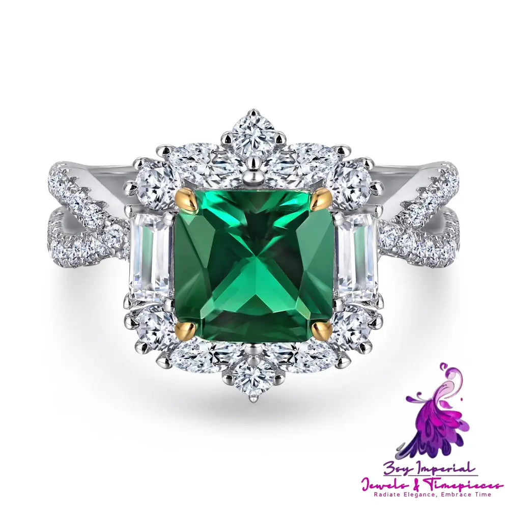 Princess-shaped Engagement Ring