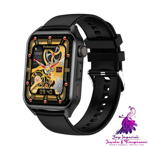 High-definition AMOLED Multi Dial NFC Smart Watch