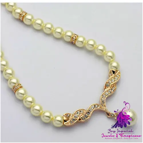 Angel Wings Pearl Necklace Set