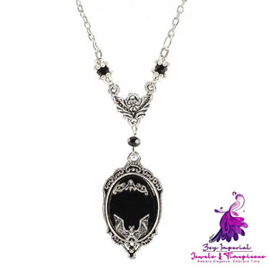 Halloween Animal Bat Black Gem Necklace