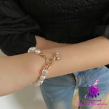 Fashionable Pearl Pendant Bracelet