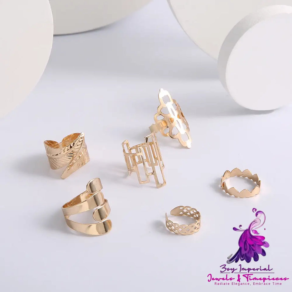 Geometric Leaf Crown Rings Set