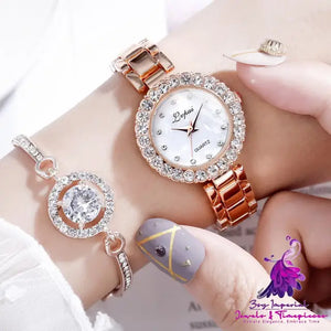 Bangle Quartz Women’s Fashion Watch