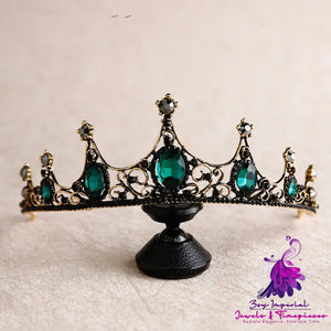 Retro Black Baroque Bridal Crown