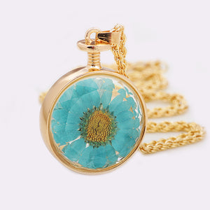 Dried Flower Crystal Necklace