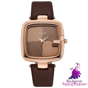 Fashionable Belt Quartz Watch