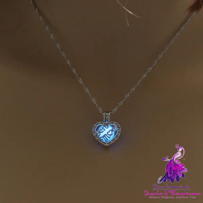 Glow-in-the-Dark Best Mom Necklace