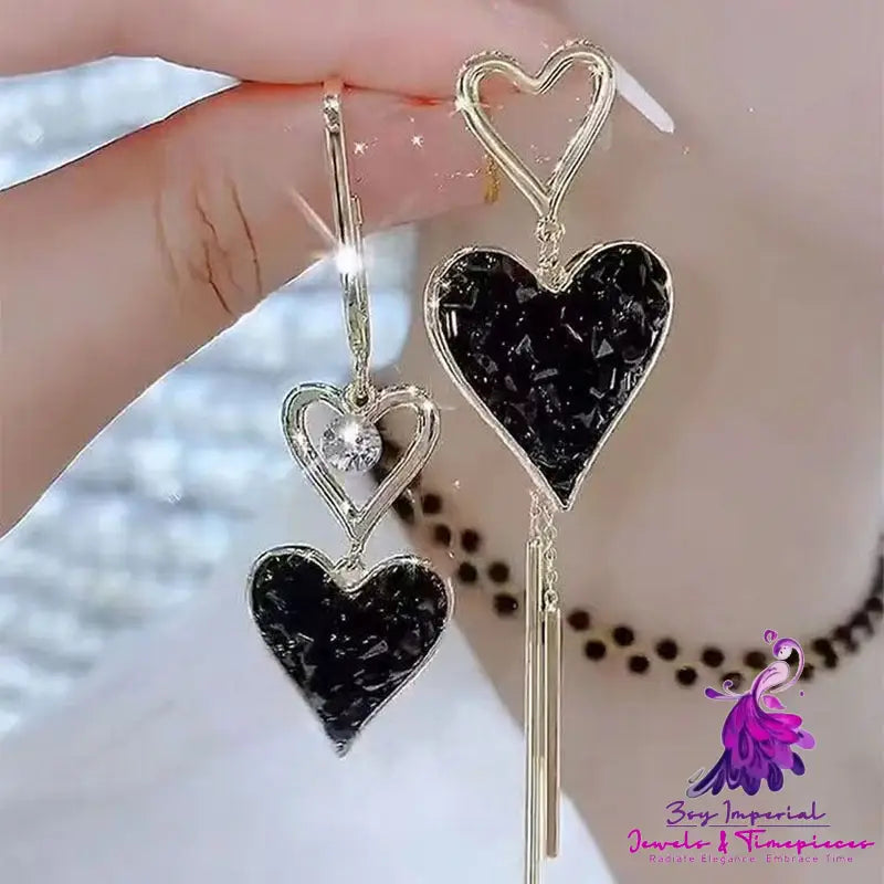 Asymmetric Black Heart Tassel Earrings