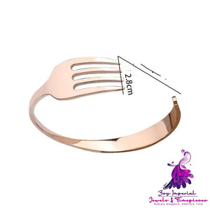 Stainless Steel C-shaped Bracelet with Fork Design