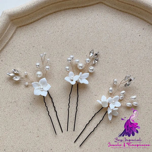 White Flower U Shaped Hairpins