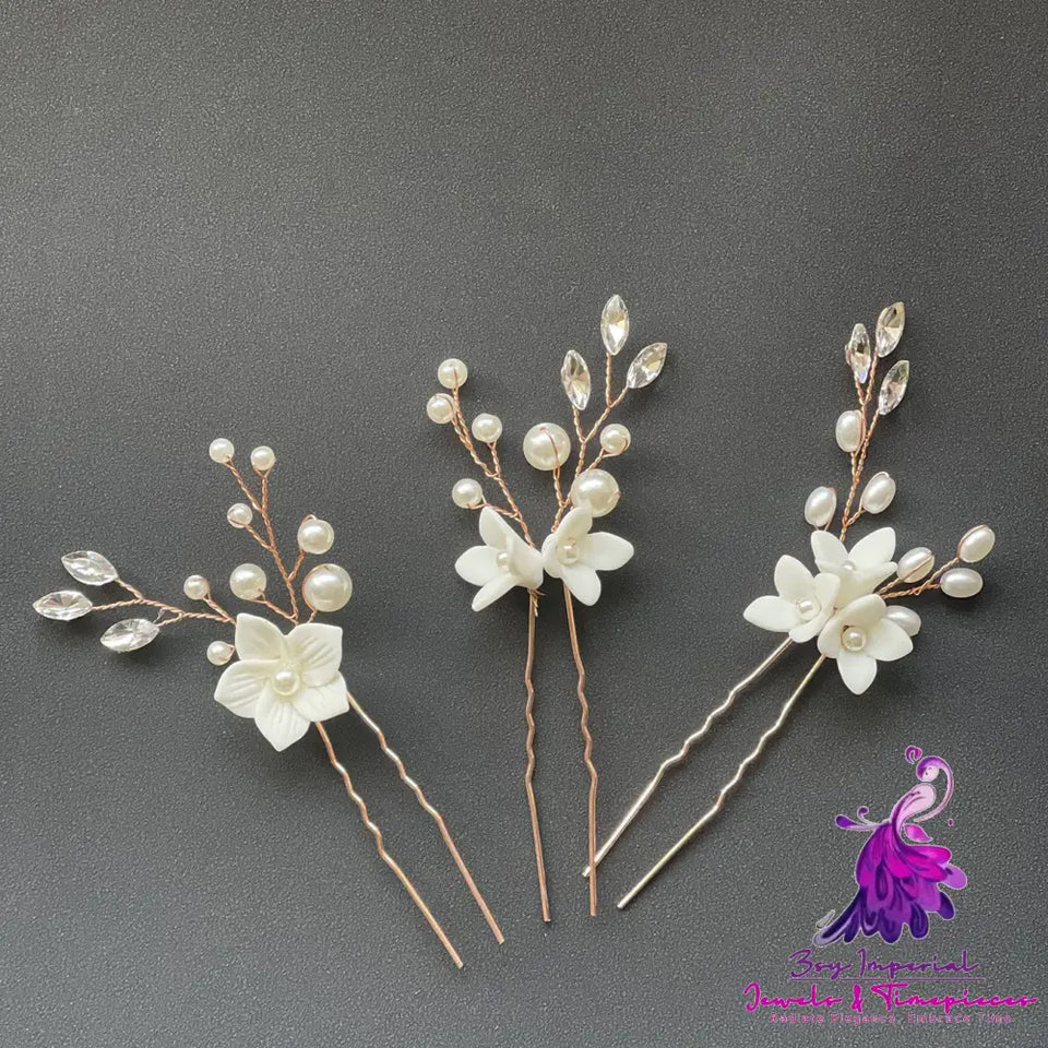 White Flower U Shaped Hairpins