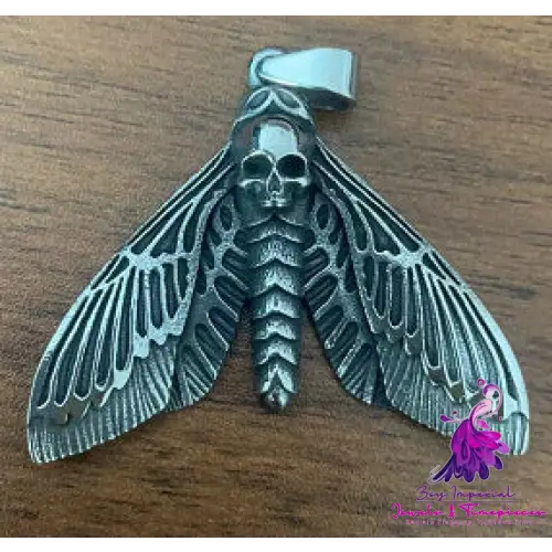 Skull Butterfly Wings Retro Necklace