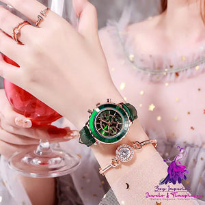 Green Leather Strap Ladies Calendar Watch