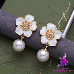 Retro Camellia Earrings