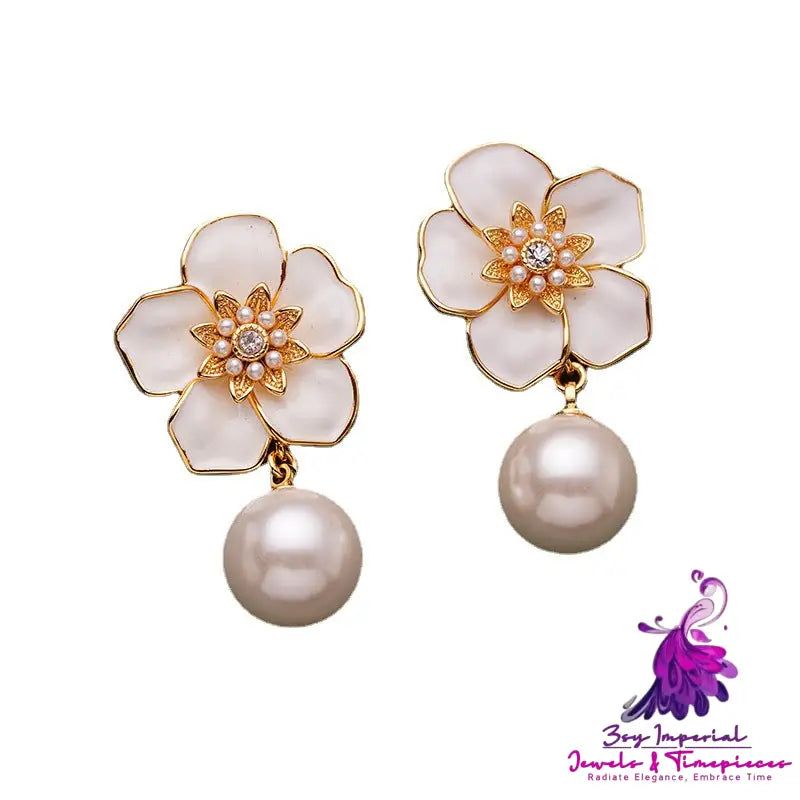 Retro Camellia Earrings