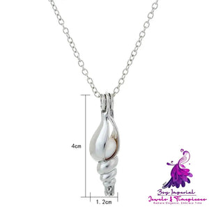 Halloween glow-in-the-dark Cape Snail Necklace