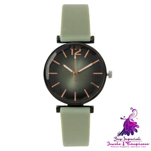 Women’s Fashion Gradient Silicone Casual Watch