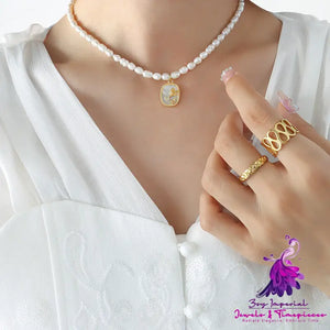 Fresh Water Pearl Oval Brand Inlaid Zircon Necklace