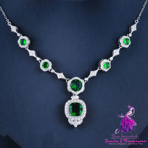 Green Gem Evening Dress Necklace Set