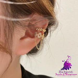 Sensational Chain Tassel Ear Clip