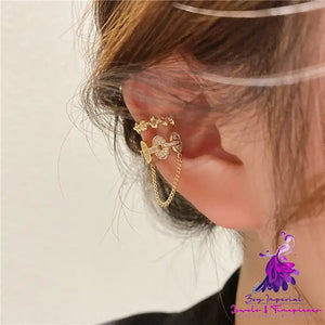 Sensational Chain Tassel Ear Clip