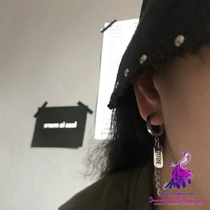 Tassel Port Style Earrings