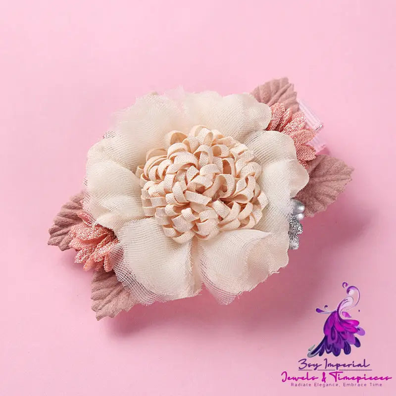 Three-dimensional Flower Pearl Hair Clip