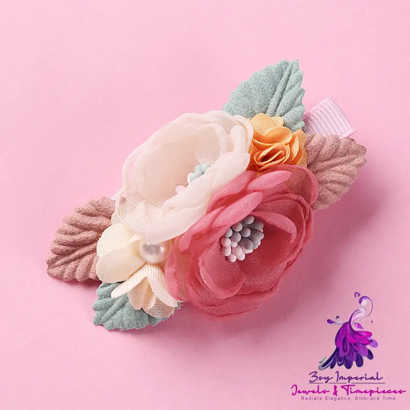 Three-dimensional Flower Pearl Hair Clip