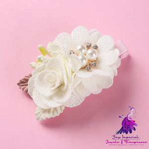 Three-dimensional Flower Pearl Hair Clip