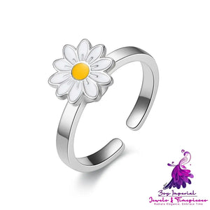 Little Zou Chrysanthemum Zircon Ring