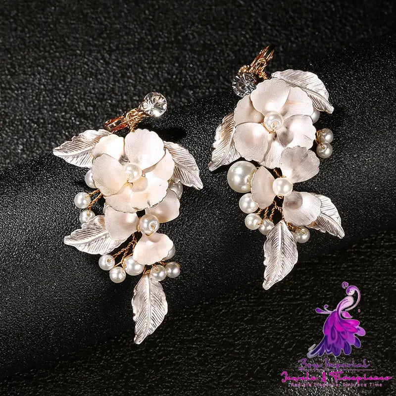 Flower Pearl Ear Clip