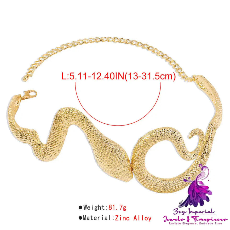 Serpentine Retro Hip Hop Collar