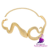 Serpentine Retro Hip Hop Collar