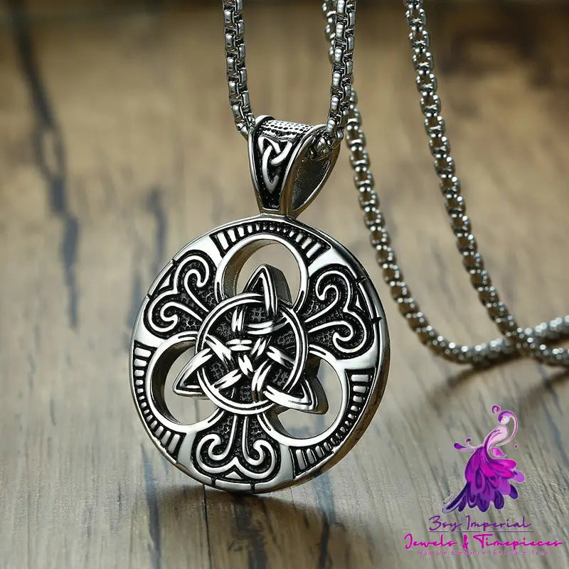 Retro Trendy Irish Knot Pendant Necklace