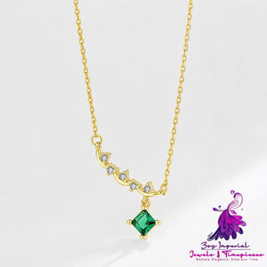 Sterling Silver Ladies Court Vintage Emerald Necklace