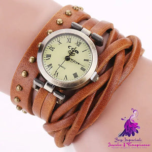 Personality Cowhide Dough-twist Retro Rivet Watch