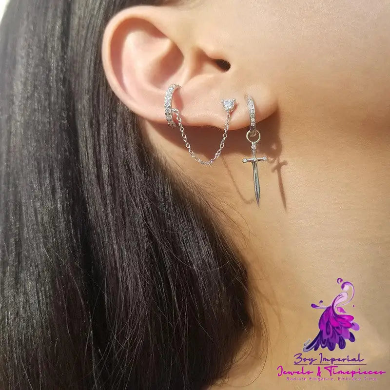 Simple Dagger Diamond Earrings