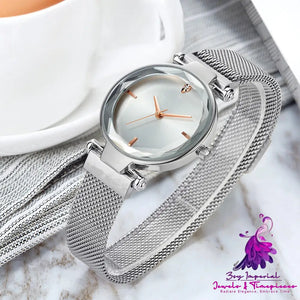 Creative Women’s Net Quartz Watch