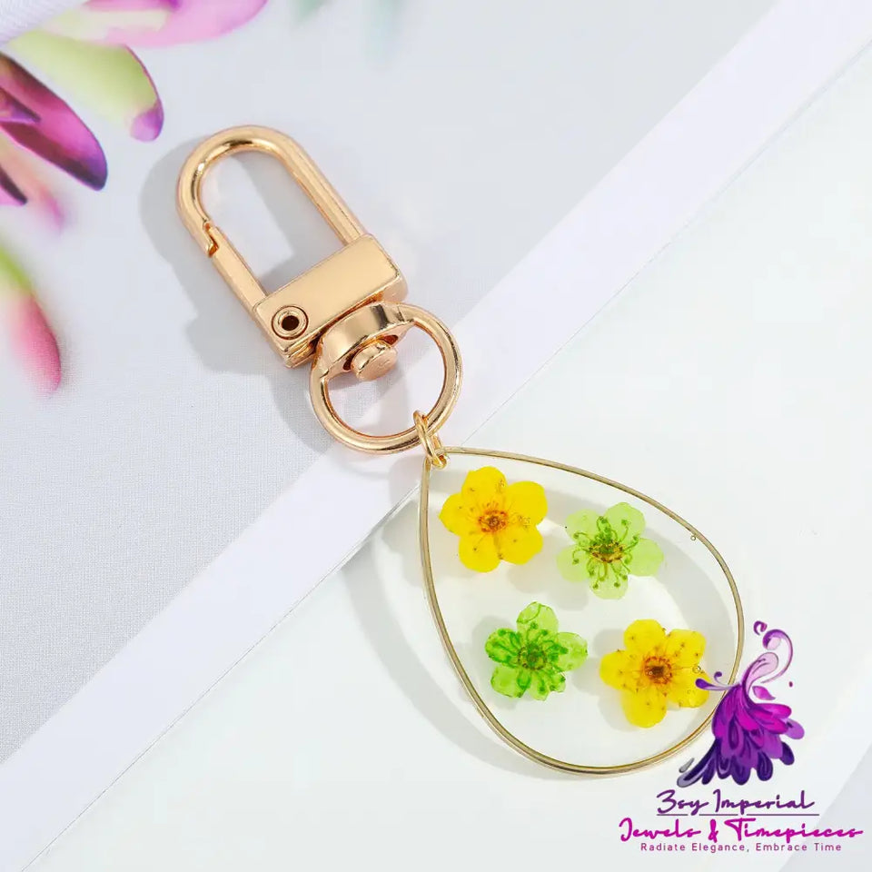 Dry Flower Keychain with Natural Pendant