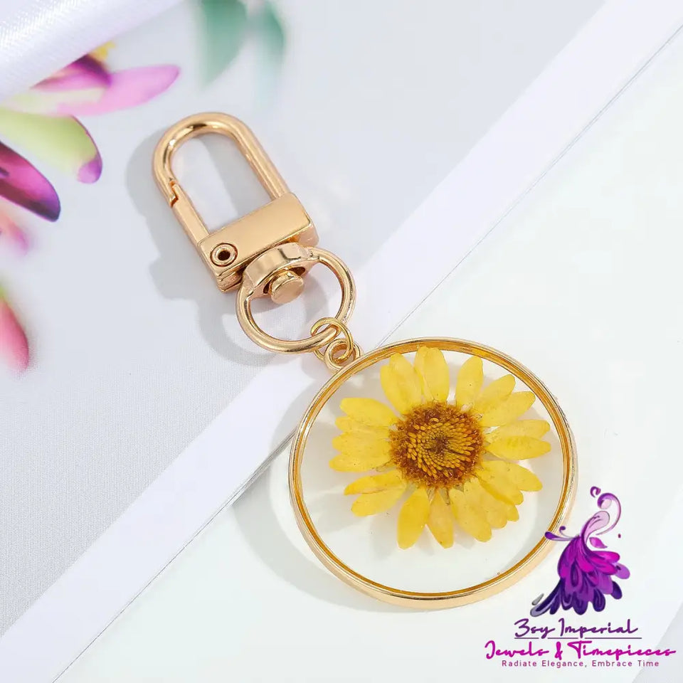 Dry Flower Keychain with Natural Pendant