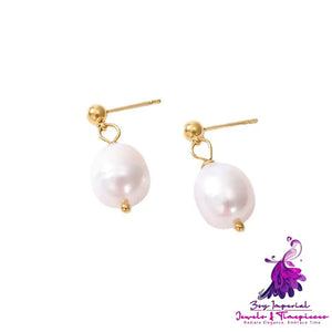 Simple Freshwater Pearl Earrings