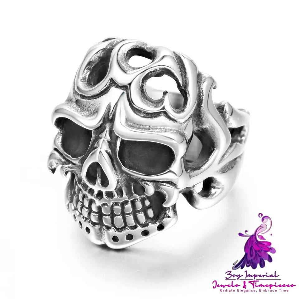 Retro Skull Vampire Ring