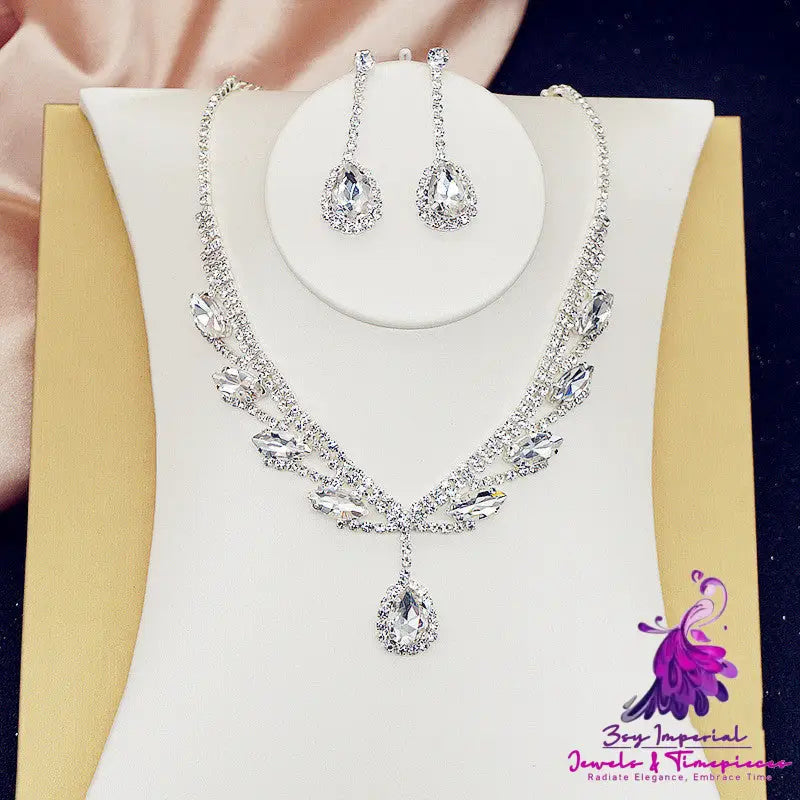 Versatile Crystal Necklace Set