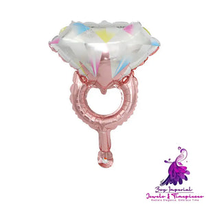 Eye-catching Diamond Foil Balloon Ring